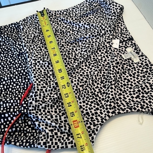 Dressbarn black white swing dress red belt cap sleeves geometric print NWT midi - Picture 11 of 13